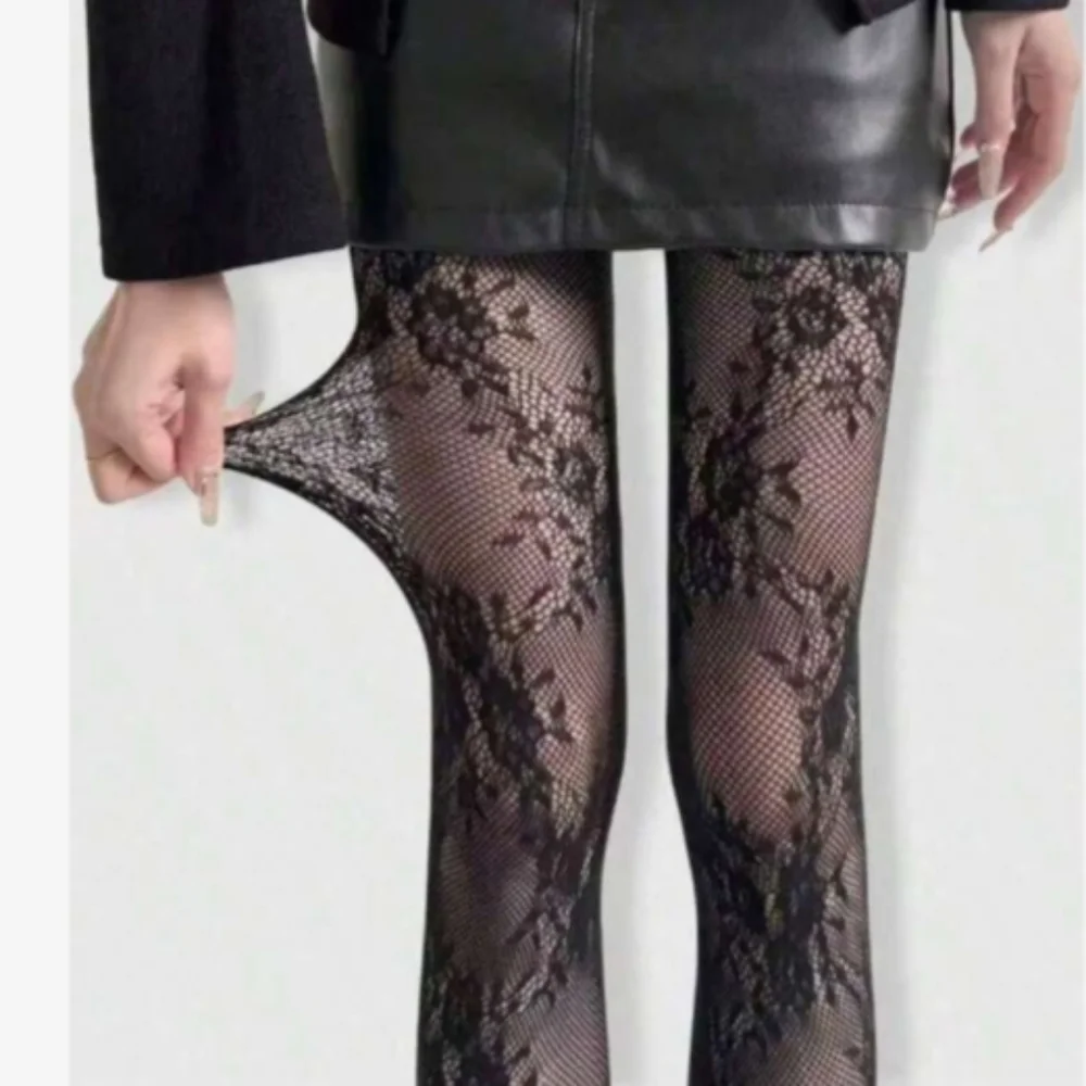 Black Floral Lace Hosiery Stockings - ONE SIZE (S, M & L)